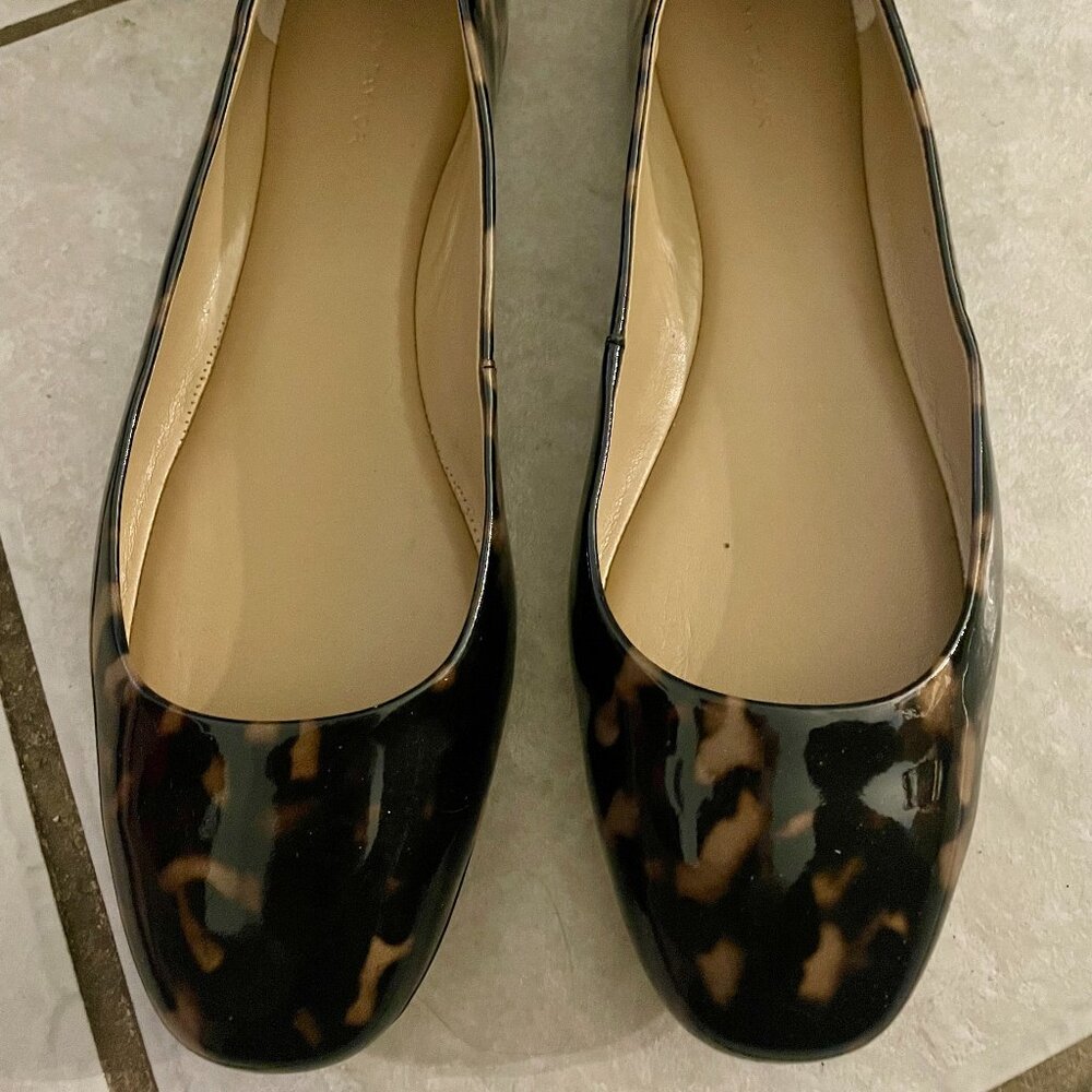 Ann Taylor Tortoise Ballet Flat Size 6.5